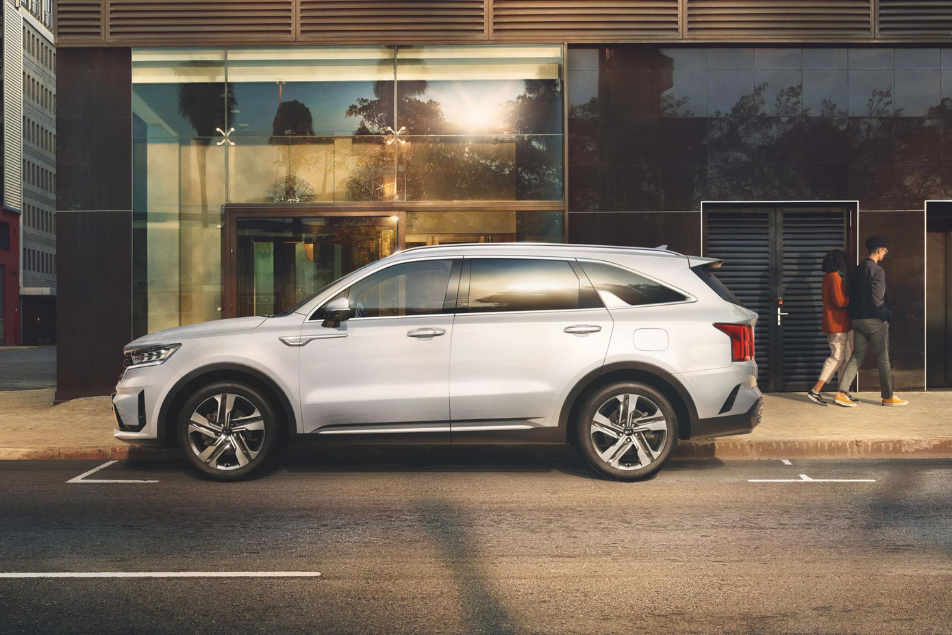 Lộ thông số chính thức của Kia Sorento thế hệ mới ảnh 1