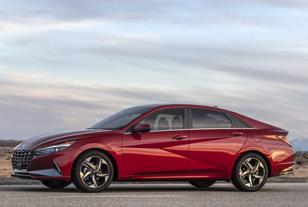 Đánh giá Hyundai Elantra thế hệ mới ảnh 1