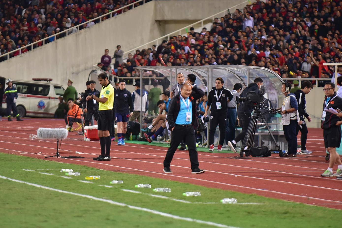 HLV Park Hang Seo từ tột đỉnh vui sướng đến... phẫn nộ ảnh 13