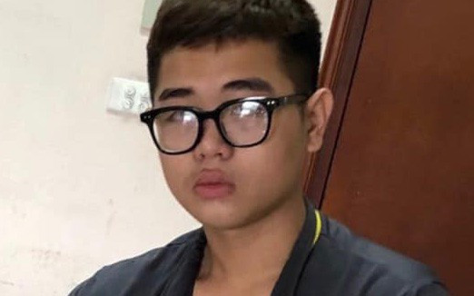 Bắt khẩn cấp đối tượng cướp xe ôm tại Hà Nội ảnh 1