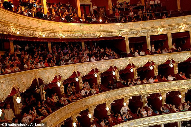 Muốn sống lâu hãy chăm tới... bảo tàng, nhà hát ảnh 2