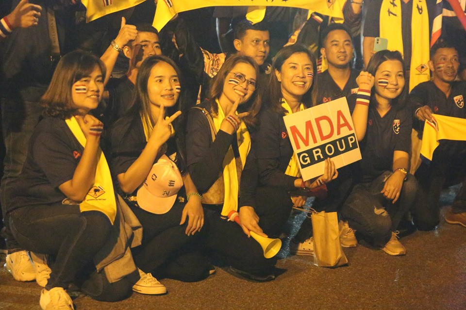 Bóng hồng Việt Nam và Thái Lan 'đọ sắc' trước đại chiến Mỹ Đình ảnh 14