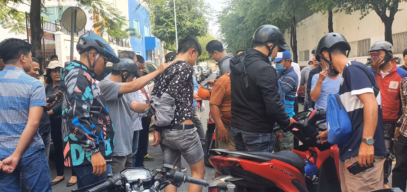Phó giám đốc Công an TPHCM nói gì về tội phạm cướp giật? ảnh 2