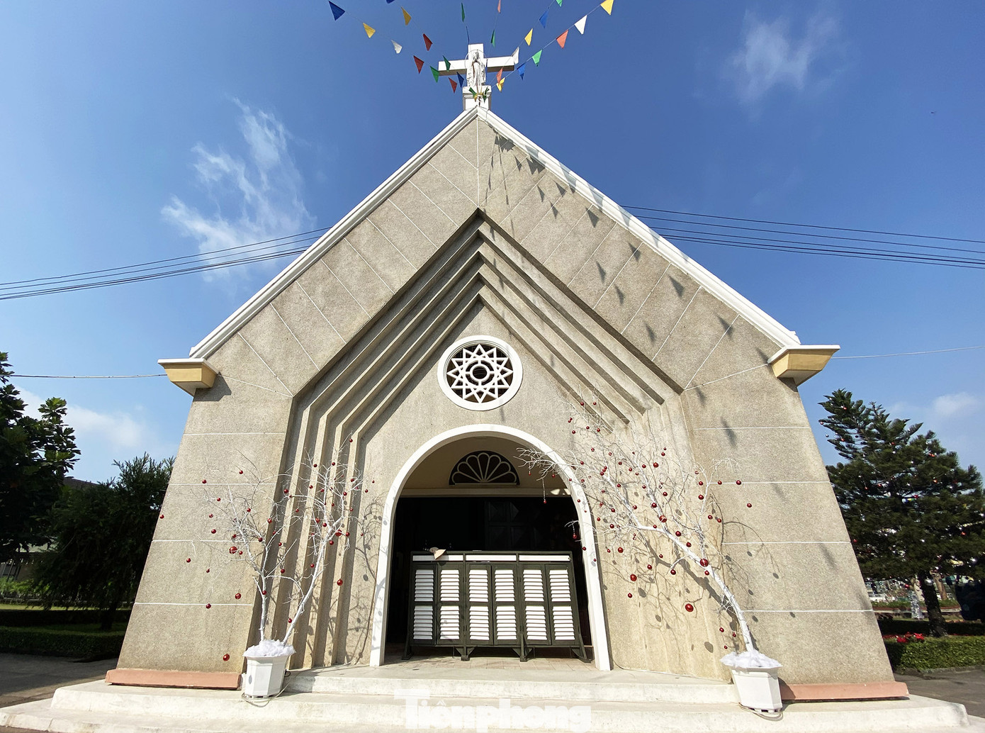 Tận thấy nhà thờ Thủ Thiêm tồn tại gần 2 thế kỷ vừa được công nhận di tích ảnh 5