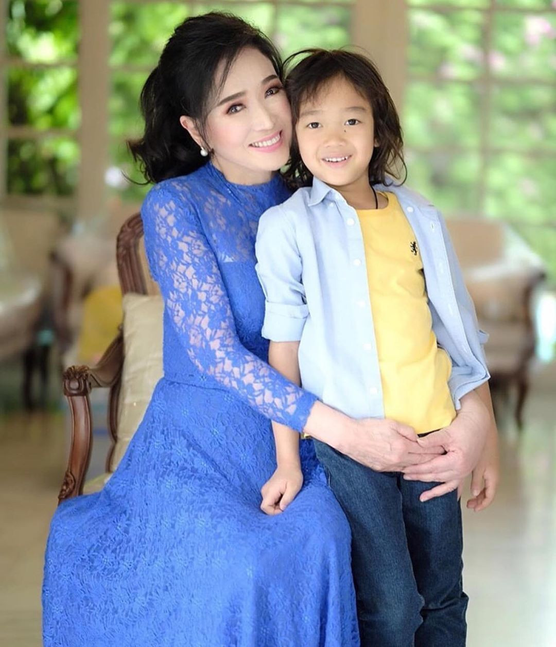 Nhan sắc tuổi 72 của Hoa hậu Hoàn vũ Thái Lan gây xôn xao truyền thông châu Á ảnh 1