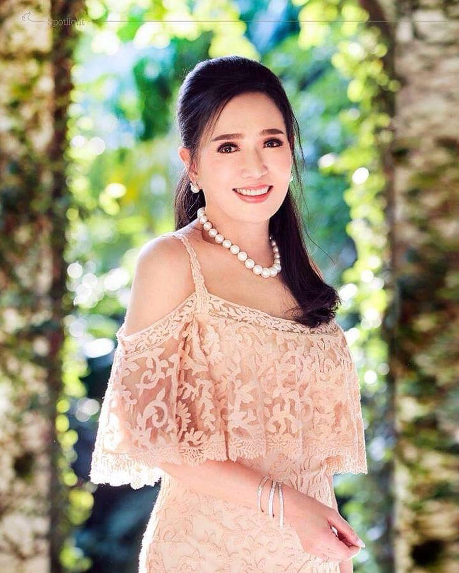 Nhan sắc tuổi 72 của Hoa hậu Hoàn vũ Thái Lan gây xôn xao truyền thông châu Á ảnh 4