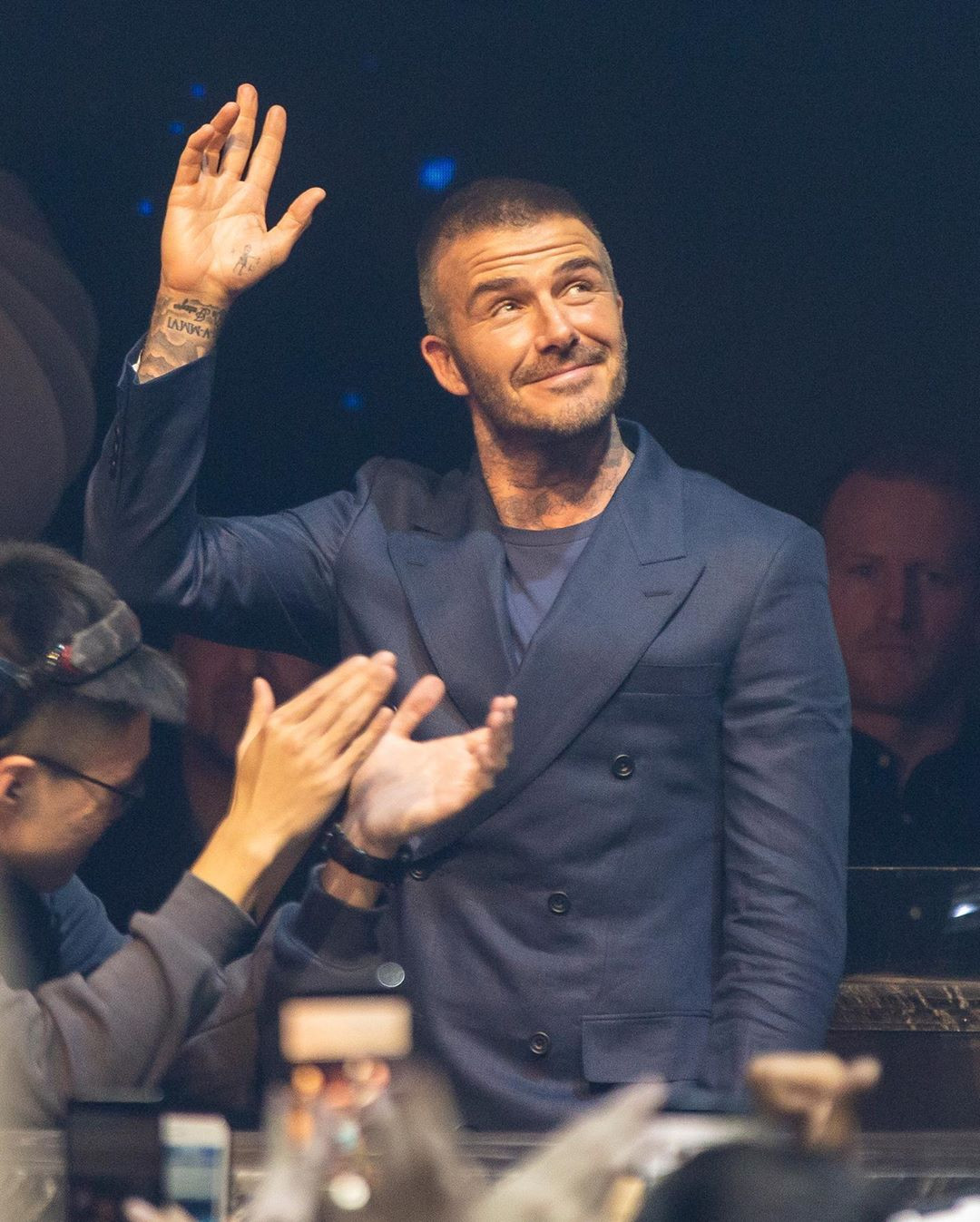 Ronaldo vượt mặt loạt sao, đứng Top 1 kiếm tiền ‘khủng’ nhất Instagram ảnh 4