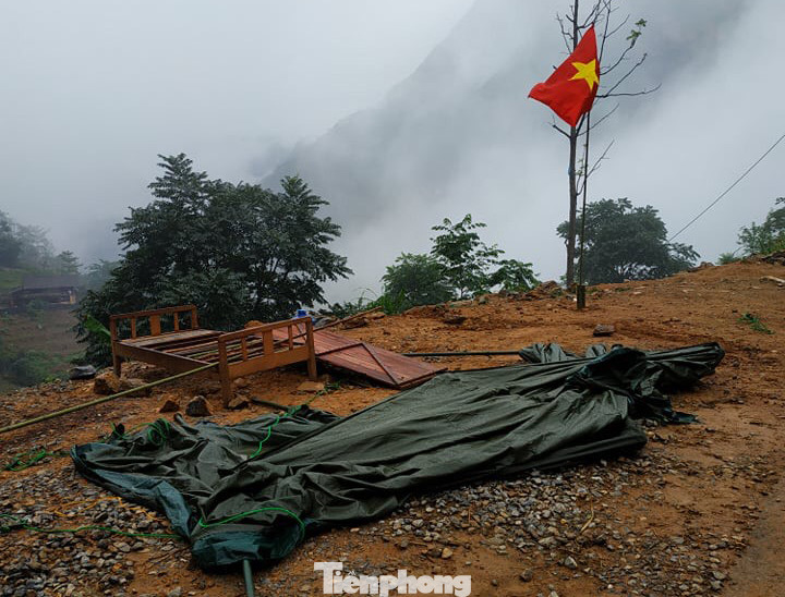 Gian truân giám sát lao động từ Trung Quốc về nước qua đường mòn ảnh 6