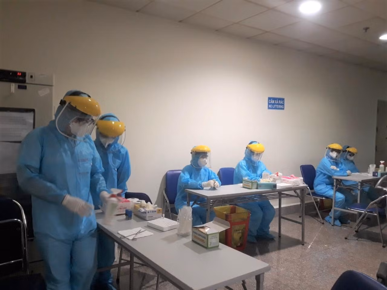 TPHCM thí điểm mở cửa ngành kinh doanh ít nguy cơ lây nhiễm COVID-19 ảnh 7 TPHCM thí điểm mở cửa ngành kinh doanh ít nguy cơ lây nhiễm COVID-19 ảnh 7