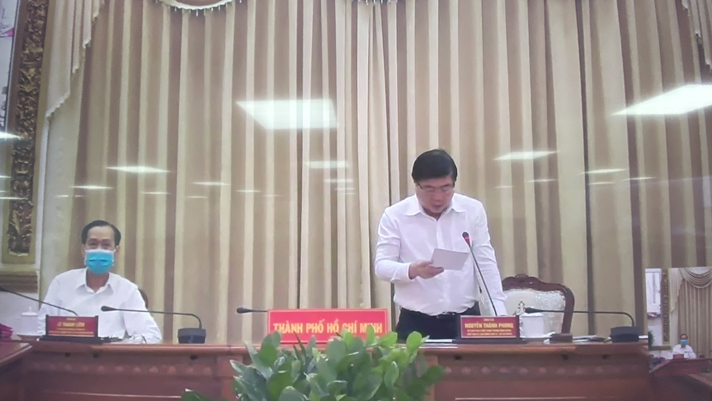 Cách ly xã hội tiếp, TPHCM có lo thiếu thực phẩm, khẩu trang? ảnh 2