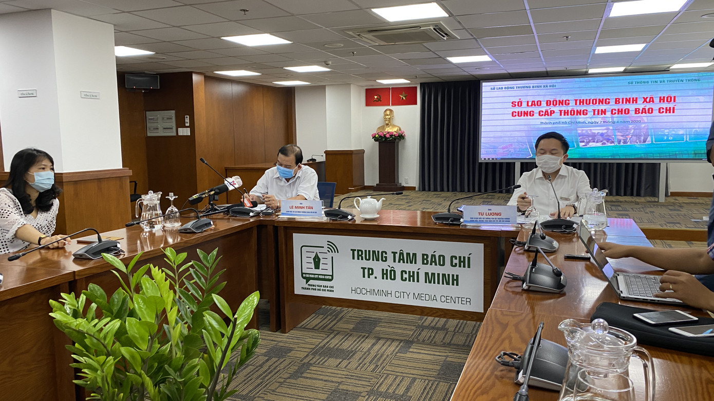 210 nghìn người nhận lương hưu, trợ cấp bảo hiểm xã hội tại nhà ảnh 2