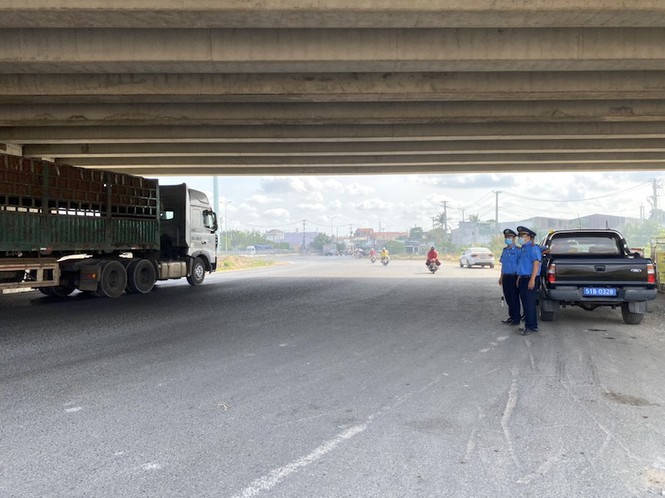 COVID-19: TPHCM công bố danh sách 62 chốt, trạm kiểm tra chống dịch ảnh 3