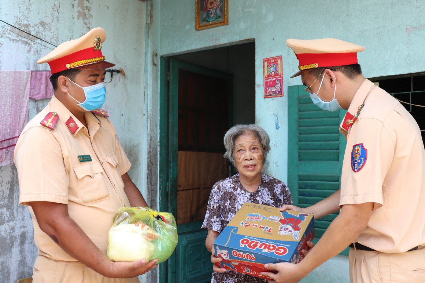 Bí thư Thành uỷ TPHCM: 'Kết quả chống dịch của TPHCM đến nay là rất tốt' ảnh 4 Bí thư Thành uỷ TPHCM: 'Kết quả chống dịch của TPHCM đến nay là rất tốt' ảnh 4