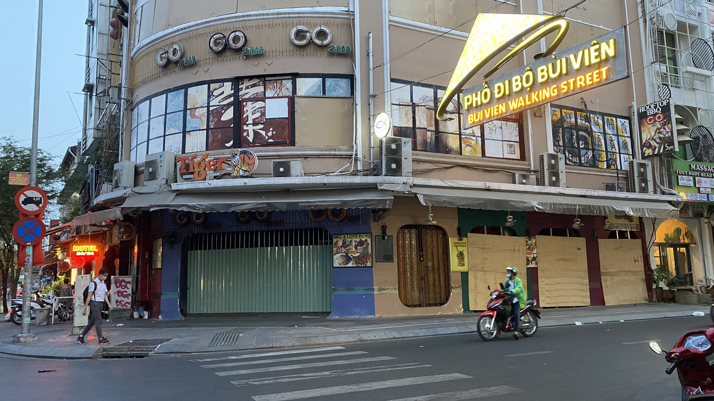 Lãnh đạo TPHCM lên tiếng vụ cán bộ trường ĐH Ngân hàng tụ tập ăn uống ảnh 4