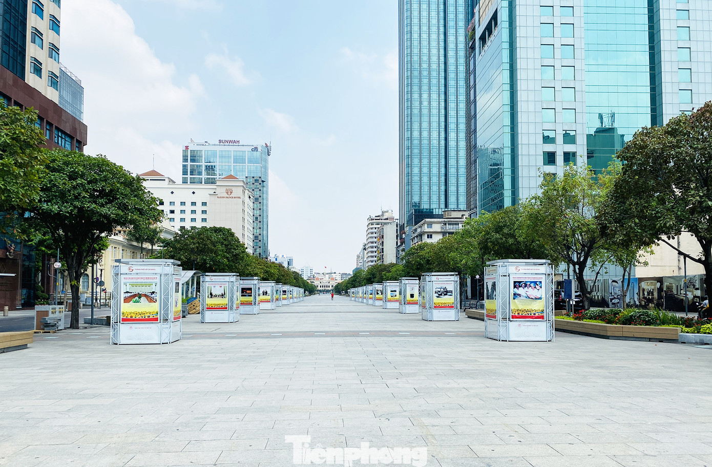 Ngày Chủ nhật ở Sài Gòn vắng vẻ đến kỳ lạ ảnh 14