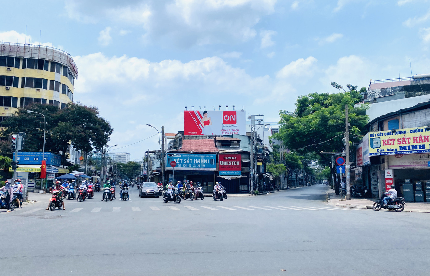 TPHCM đề xuất tăng mức phạt không đeo khẩu trang nơi công cộng ảnh 2