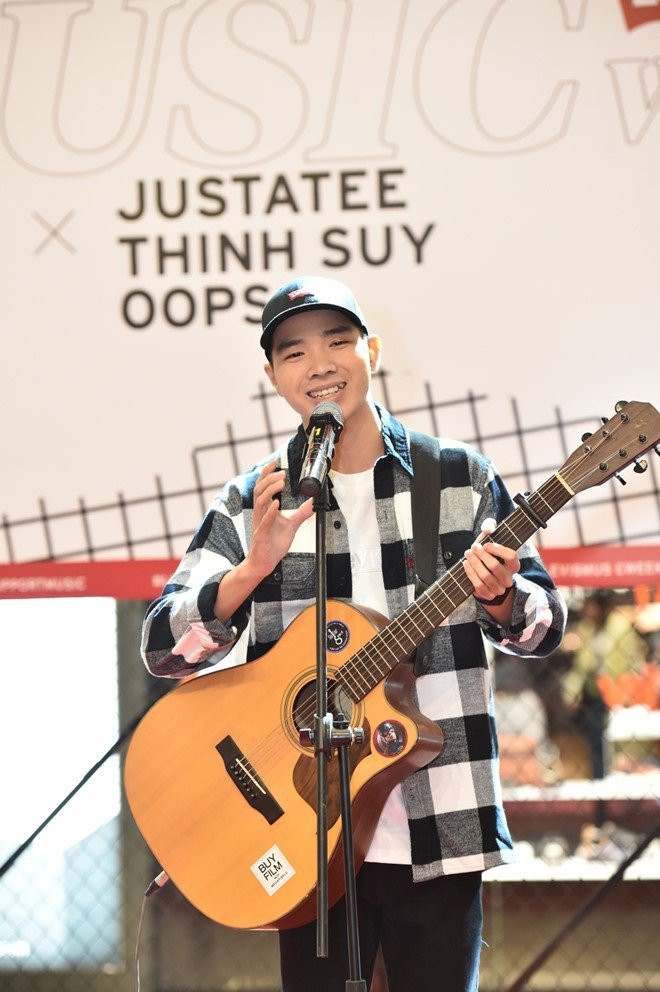 JustaTee, Thịnh Suy khuấy động khán giả Hà Nội trong đêm nhạc 'chill' hết cỡ ảnh 5