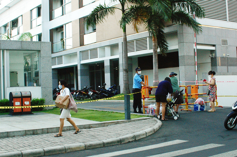 TPHCM phong tỏa 2 chung cư cao cấp vì các ca lây nhiễm từ quán bar Buddha ảnh 3