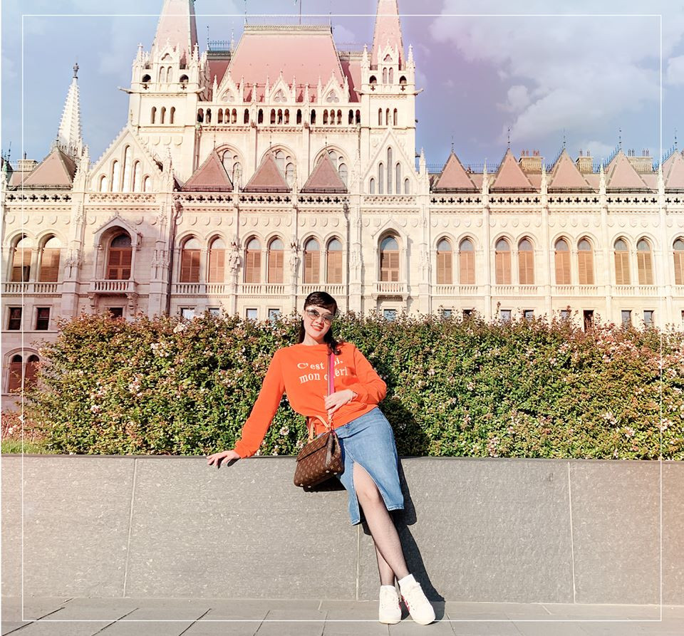 Vân Dung hiếm hoi đăng ảnh áo tắm, vóc dáng nuột nà tuổi 45 được khen nức nở ảnh 7