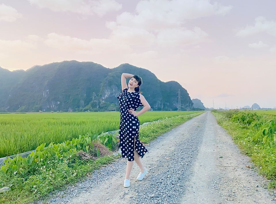 Vân Dung hiếm hoi đăng ảnh áo tắm, vóc dáng nuột nà tuổi 45 được khen nức nở ảnh 4