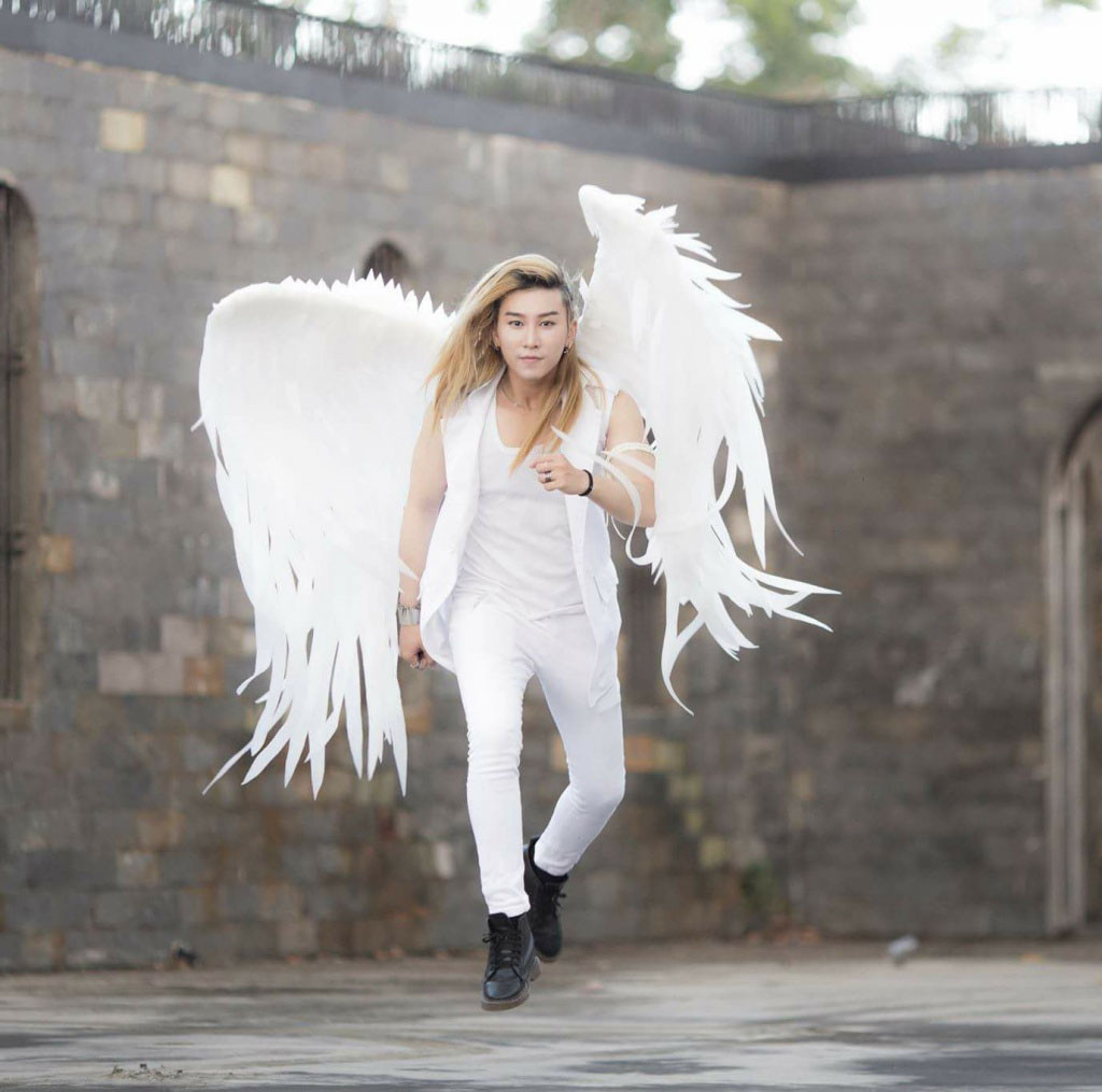 Bật mí về Võ Nghi Bình- ‘trai đểu’ trong phim ‘Cát đỏ’ ảnh 2