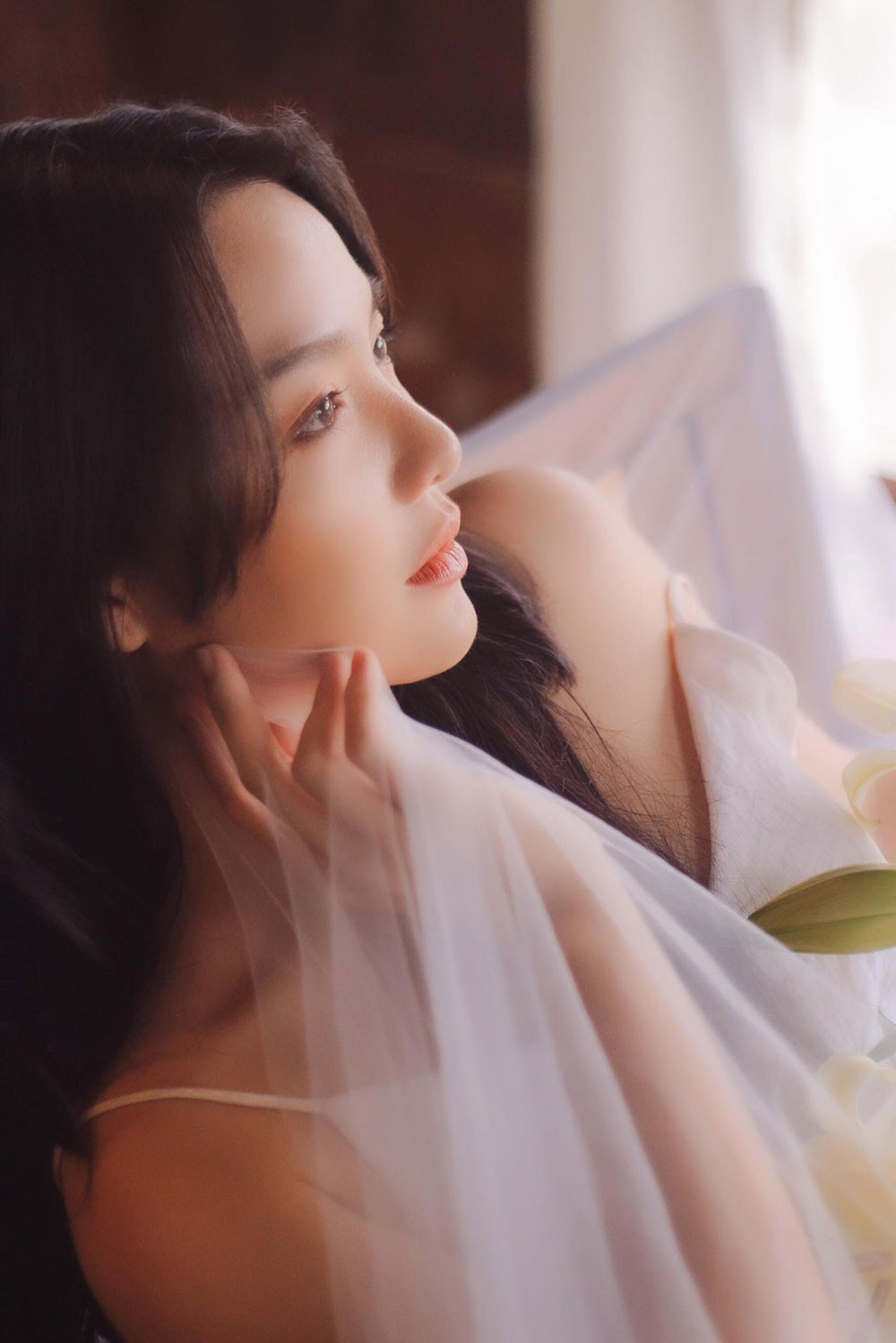 Hồng Kim Hạnh tung ảnh hững hờ, ngọt ngào quyến rũ ảnh 4