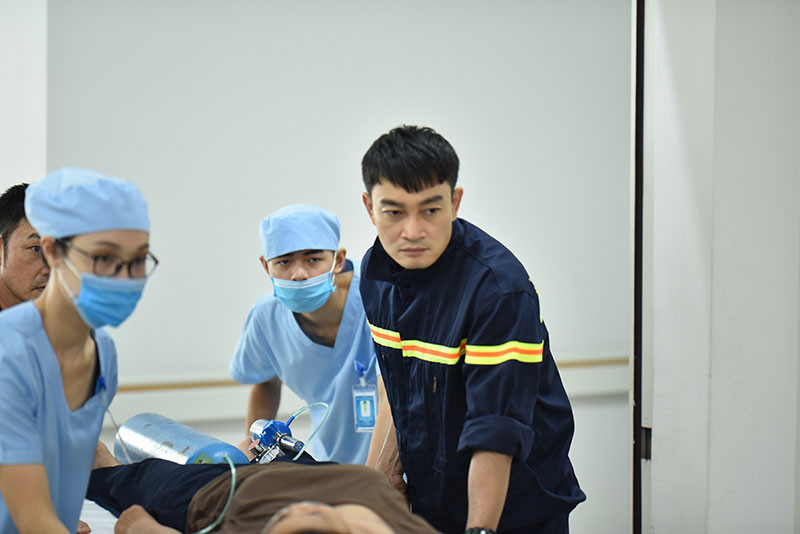 Những tiết lộ bất ngờ từ hậu trường phim ‘Lửa ấm’ ảnh 2