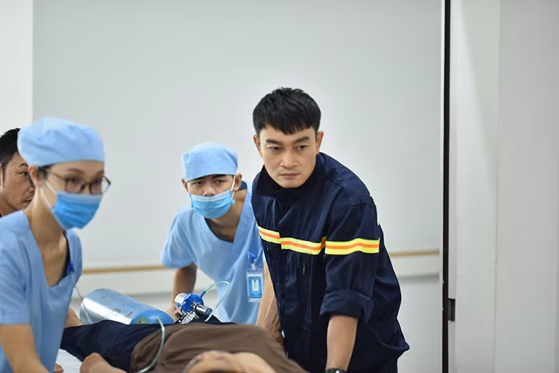 Những tiết lộ bất ngờ từ hậu trường phim ‘Lửa ấm’ ảnh 2