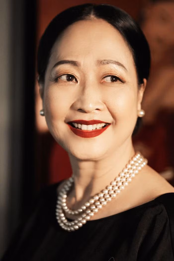 NSND Như Quỳnh ở tuổi U70: Niềm vui 'bà ngoại bỉm sữa', vẫn chờ kịch bản hay để lên đường' ảnh 3