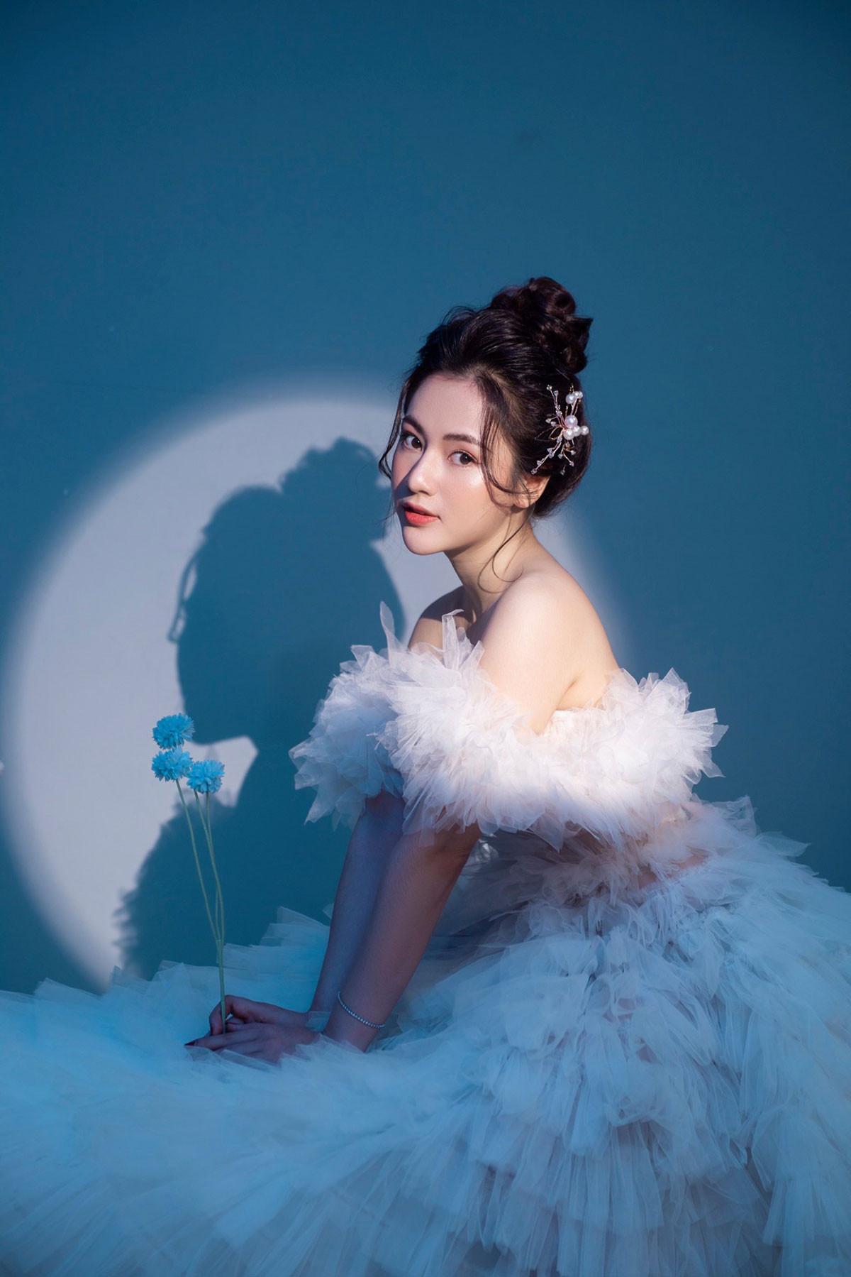 Việt Hoa bật mí về những cảnh đối đầu ‘bố chồng’ Hoàng Dũng trong ‘Trở về giữa yêu thương' ảnh 5