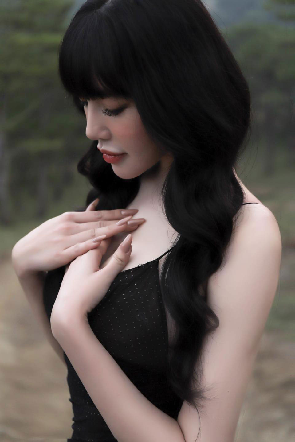 Elly Trần bất ngờ tiết lộ cuộc sống hiện tại cô đơn, trầm cảm, giảm 10kg ảnh 3