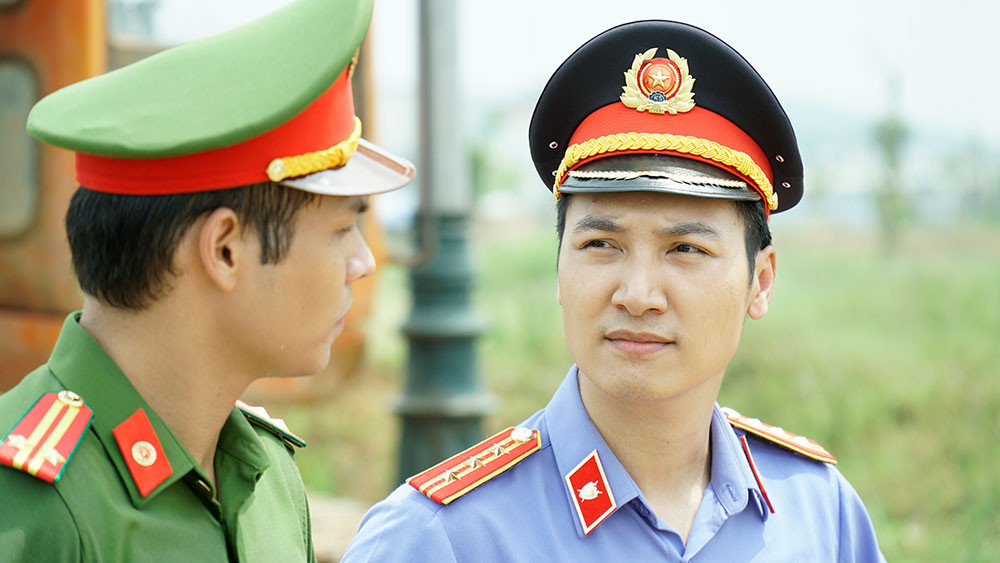 Mạnh Trường lên tiếng khi bị chê ‘diễn nhạt’, ‘một màu’ ảnh 1