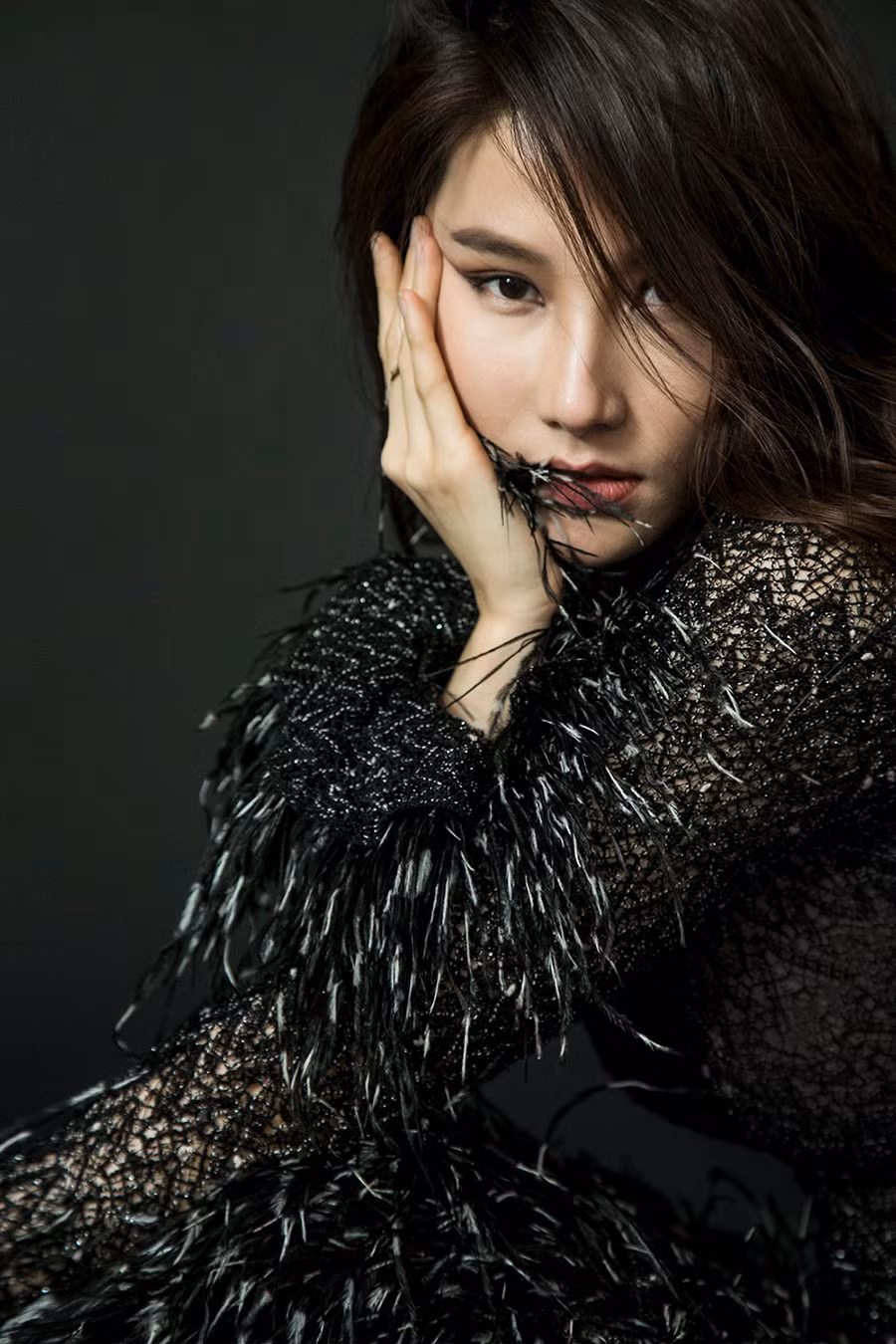 Diễm My 9x nói về ra Bắc đóng ‘Tình yêu và tham vọng’ và chuyện yêu xa đã 3 năm ảnh 2