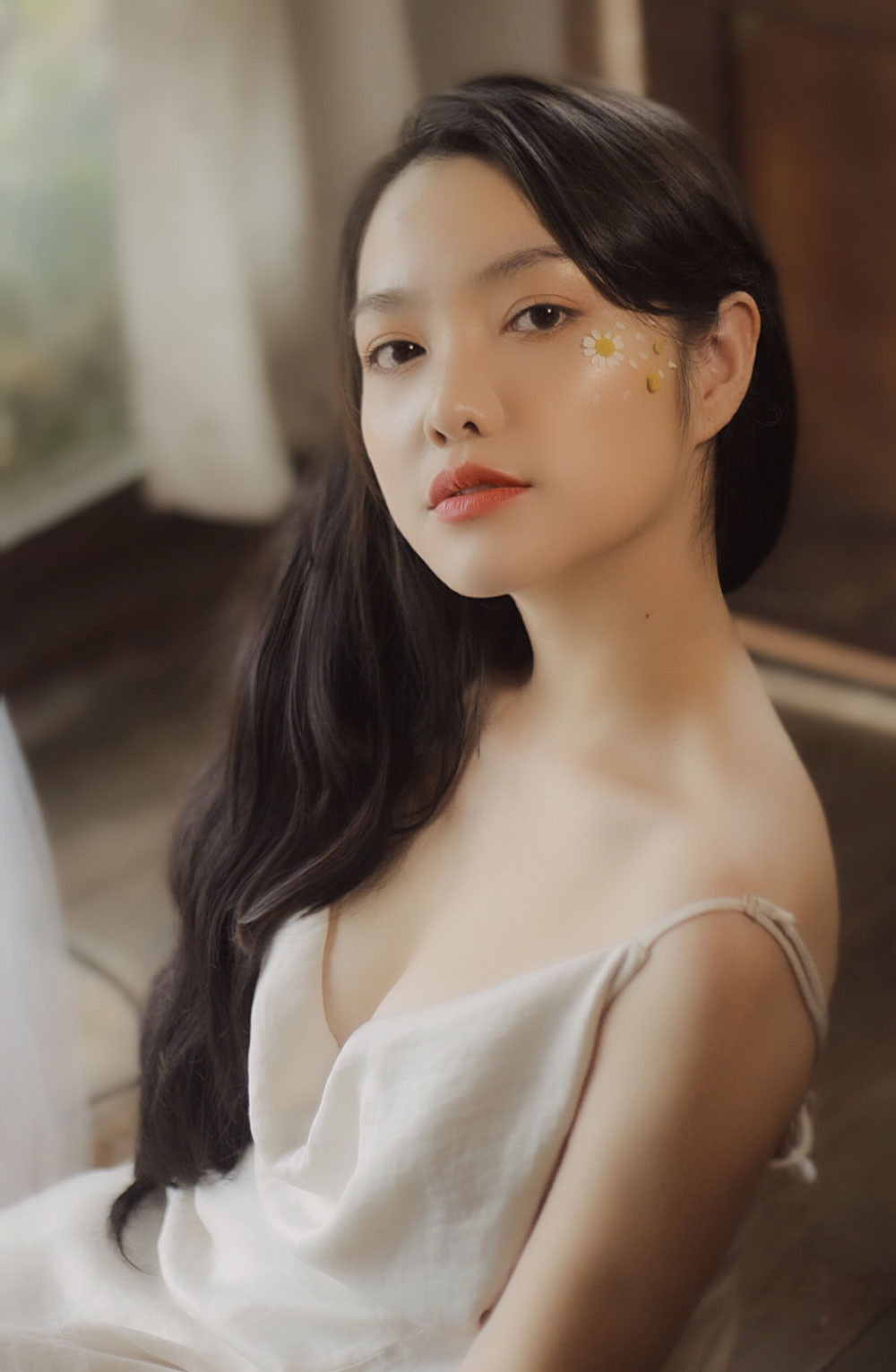 Hồng Kim Hạnh tung ảnh hững hờ, ngọt ngào quyến rũ ảnh 5