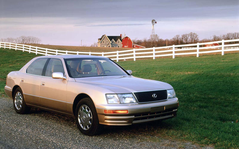 Những chiếc xe bền bỉ nhất thế giới (phần 3) ảnh 2