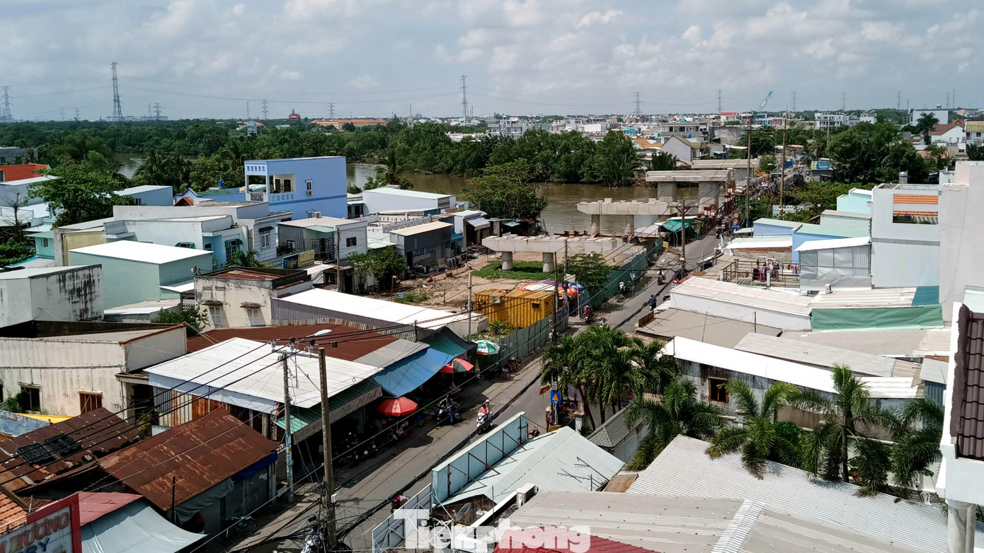 Người dân TPHCM 20 năm mòn mỏi chờ một cây cầu ảnh 2