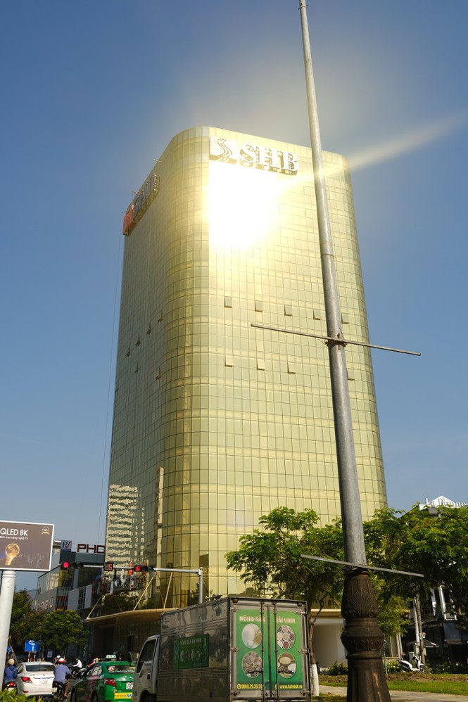 Đảo ngọc Phú Quốc bị 'băm nát', xử lý cao ốc 'dát vàng' gây nhức mắt ảnh 7