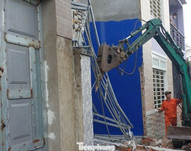 Bình Dương cưỡng chế loạt nhà không phép 'mọc' lên chỉ sau một đêm ảnh 3