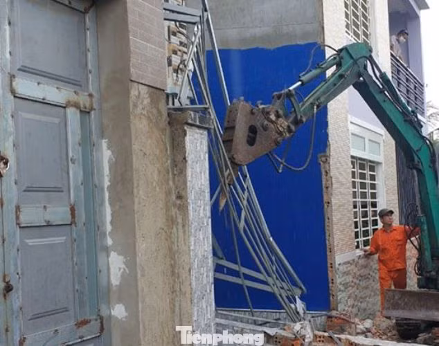Bình Dương cưỡng chế loạt nhà không phép 'mọc' lên chỉ sau một đêm ảnh 3