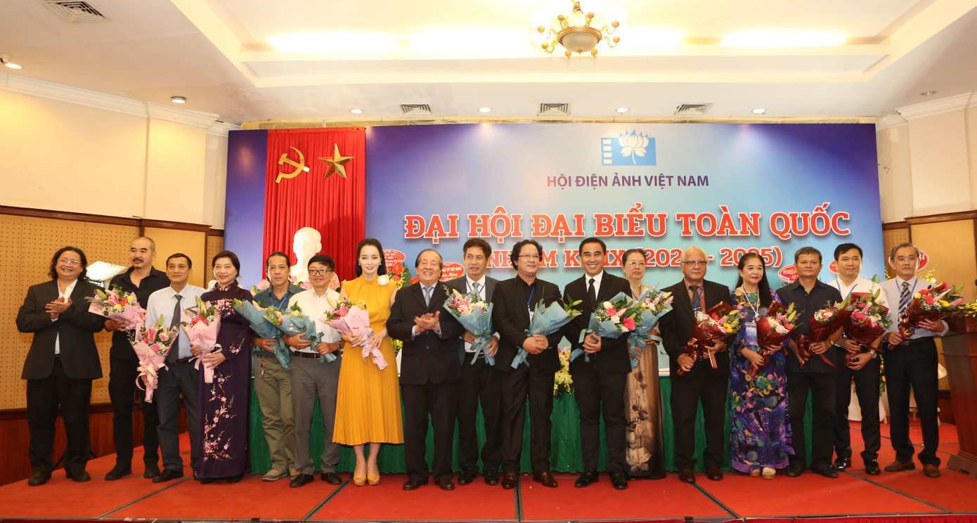 Quyền Linh: Trúng cử phiếu cao nhất, hạnh phúc làm ‘ô sin’ cho Hội Điện ảnh ảnh 1