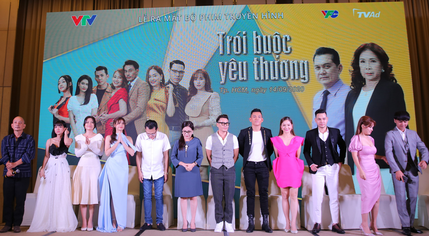 Lan Phương, Trương Quỳnh Anh cùng vợ chồng Tú Vi-Văn Anh đóng phim giờ vàng VTV ảnh 5