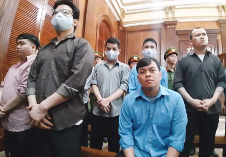 Phúc XO bị tuyên 12 năm tù ảnh 1