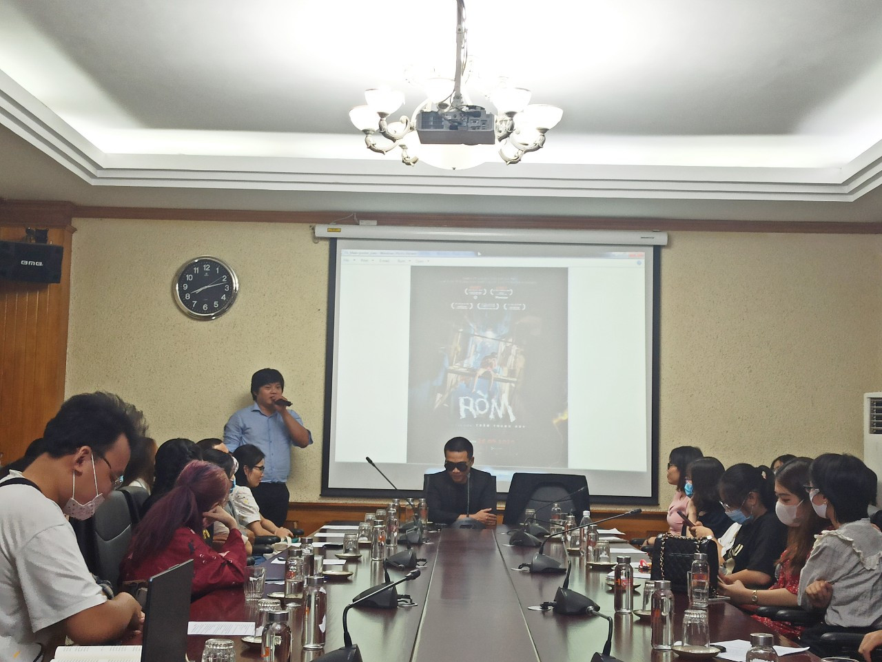 Đạo diễn Trần Thanh Huy và rapper Wowy truyền cảm hứng làm phim cho sinh viên ảnh 1