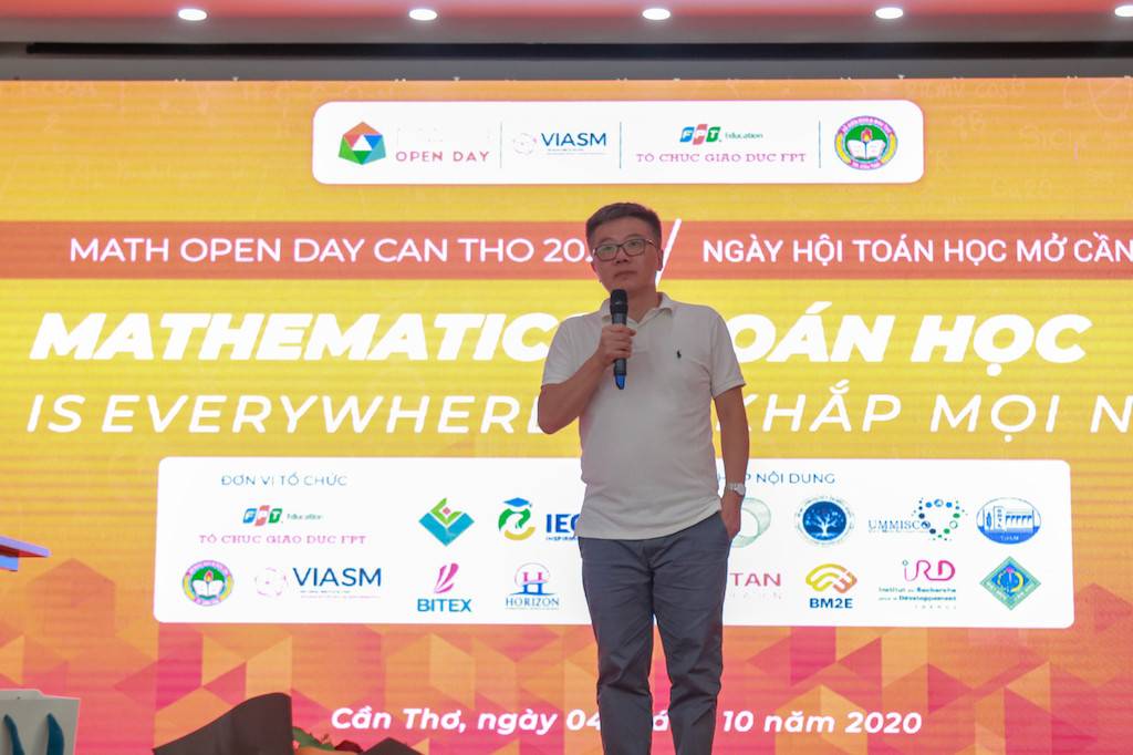 GS Ngô Bảo Châu cũng phải “bó tay” trước câu hỏi khó của học sinh miền Tây yêu Toán ảnh 3