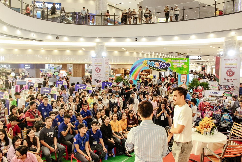 “Trao một cuốn sách - Tặng một tương lai“: Chắp cánh ước mơ qua những cuốn sách cũ ảnh 3