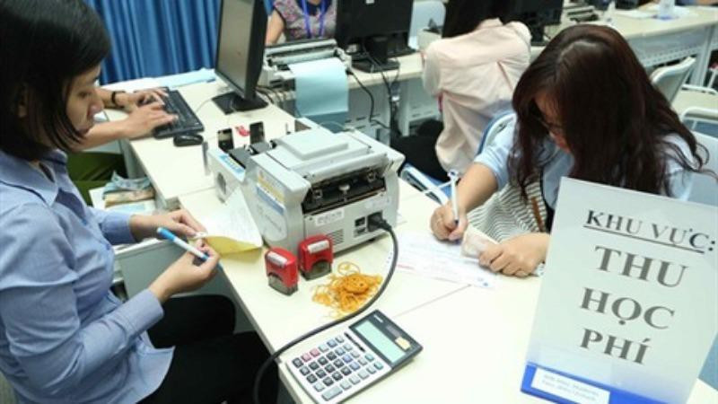 “Quẳng gánh lo” học phí, sinh viên lựa chọn cách thu mới ảnh 3