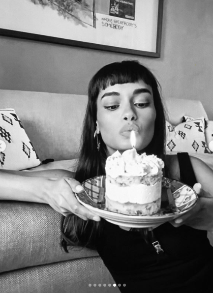 Siêu mẫu Gizele Oliveira tung ảnh khoả thân nóng 'bỏng rẫy' ảnh 9