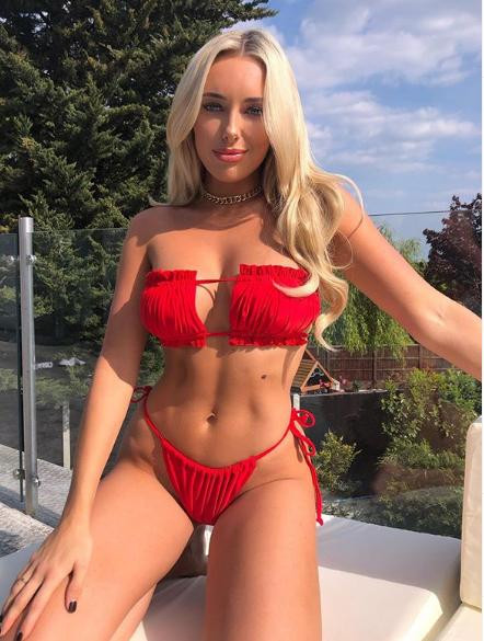 Sao truyền hình Anh quốc tung ảnh 'giường chiếu' nóng bỏng ảnh 11