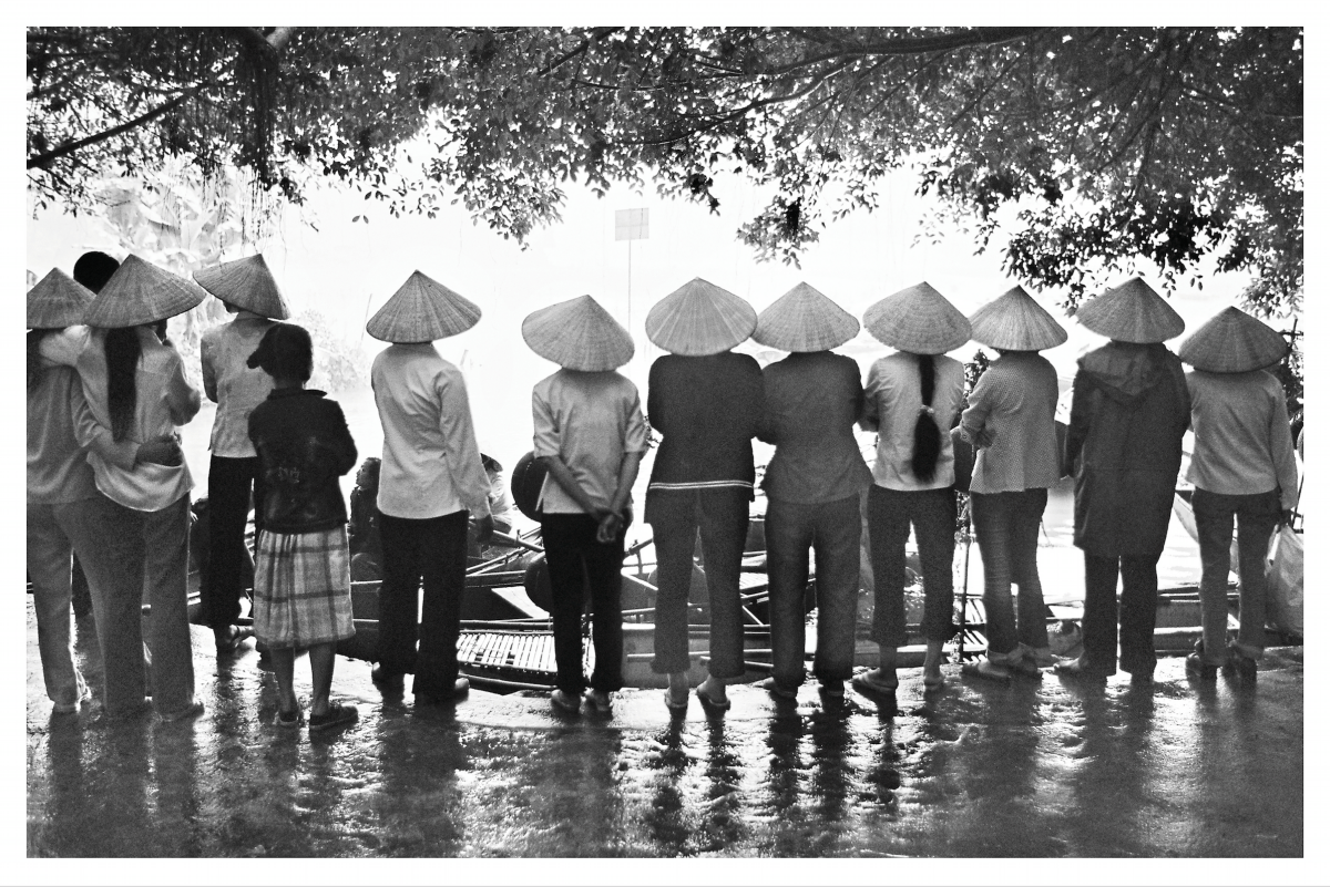 Những người lái đò dần đi vào cổ tích. “Sang sông” ở bến Ơ Kìa! ảnh 4