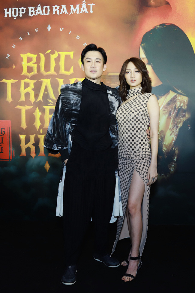 Hé lộ hình ảnh Dương Triệu Vũ “thân mật” với Bảo Anh ảnh 1